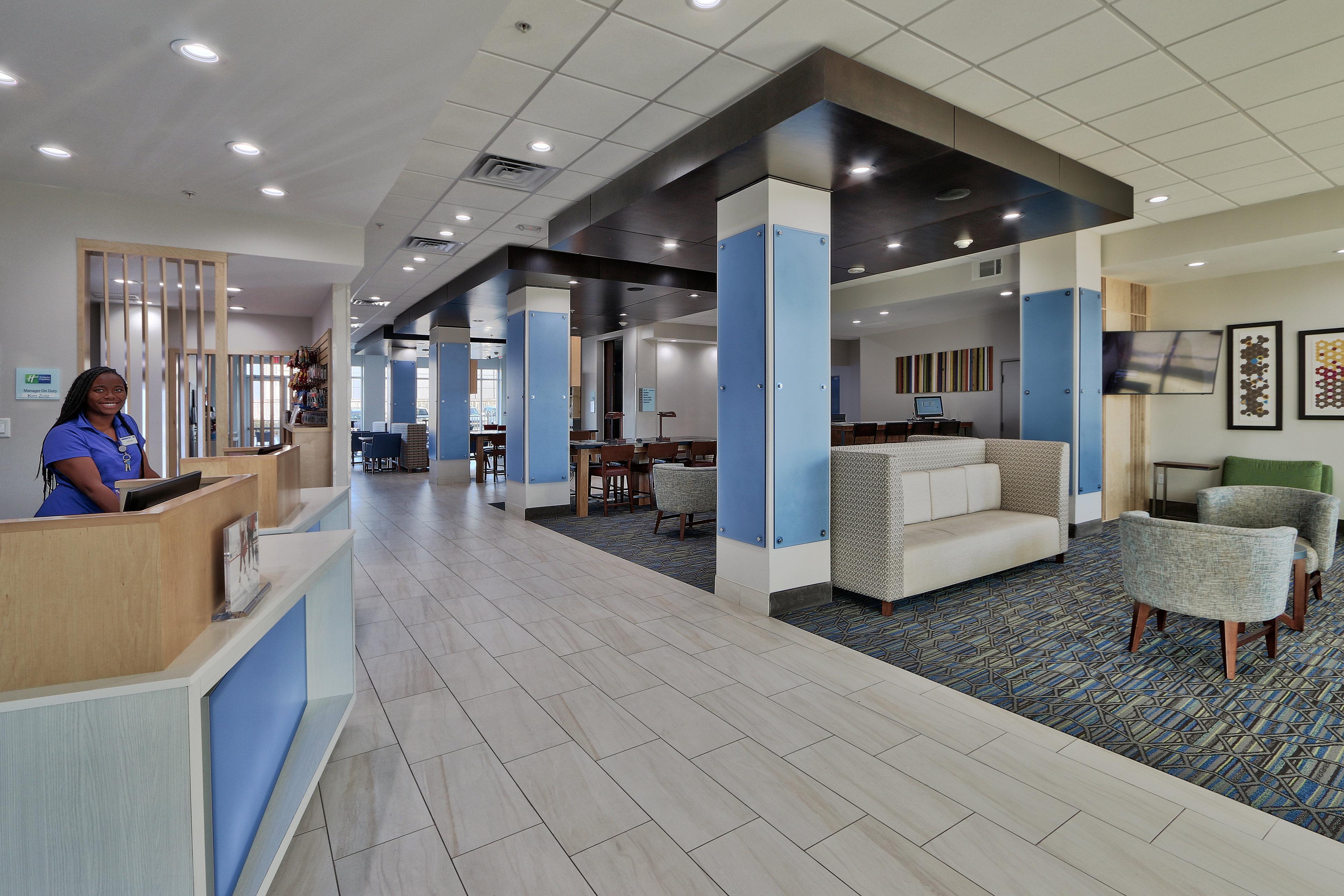 Holiday Inn Express & Suites - Houston East - Beltway 8 By Ihg Cloverleaf Exterior foto